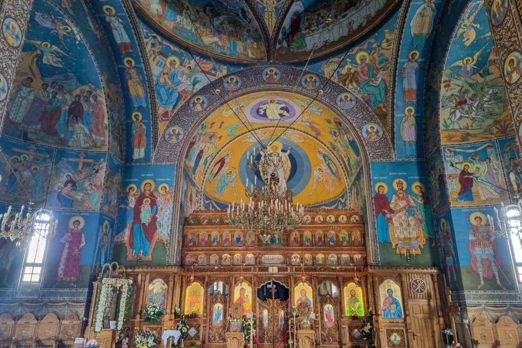 Church of the Martyred Heroes of December 1989