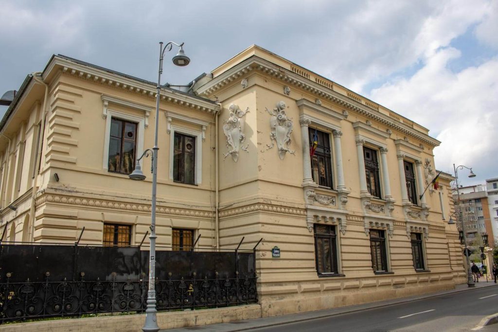 Vernescu House
