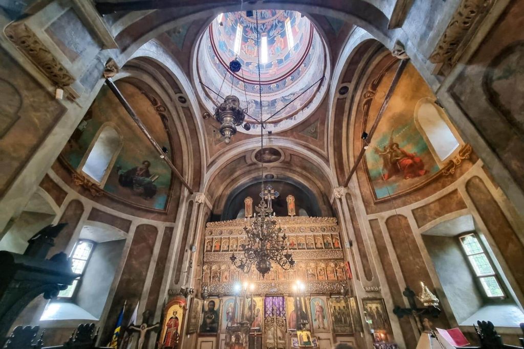 Three Holy Hierarchs Colțea Church