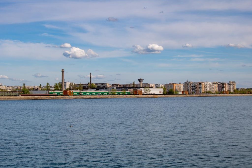 Mill Lake