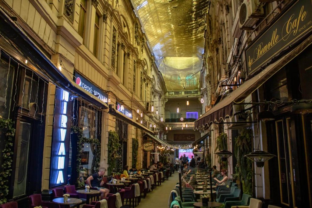 Macca-Villacrosse Passage