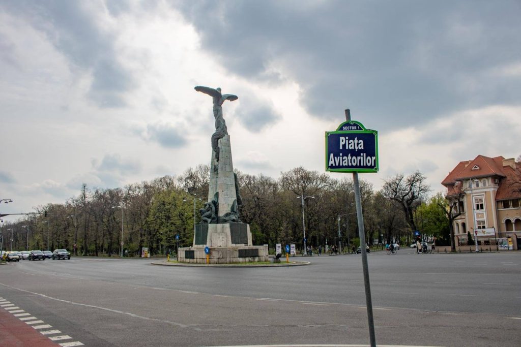 Monument to the Heroes of the Air
