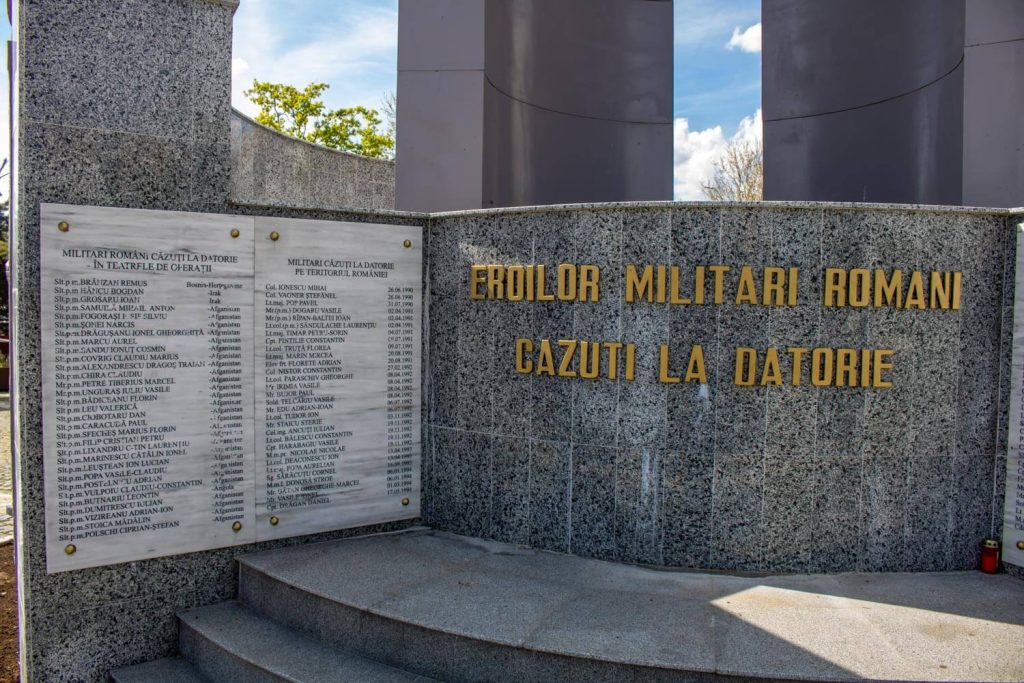 Monument to Romanian Military Heroes Fallen in Duty