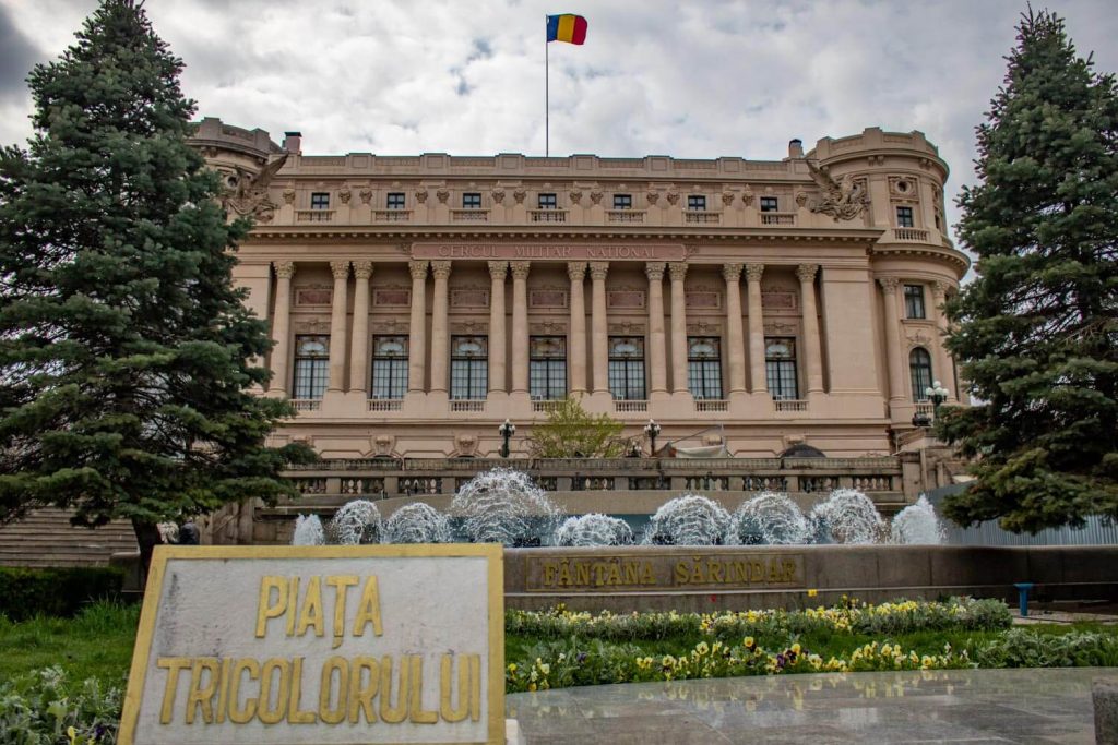 National Military Circle on Flag Square