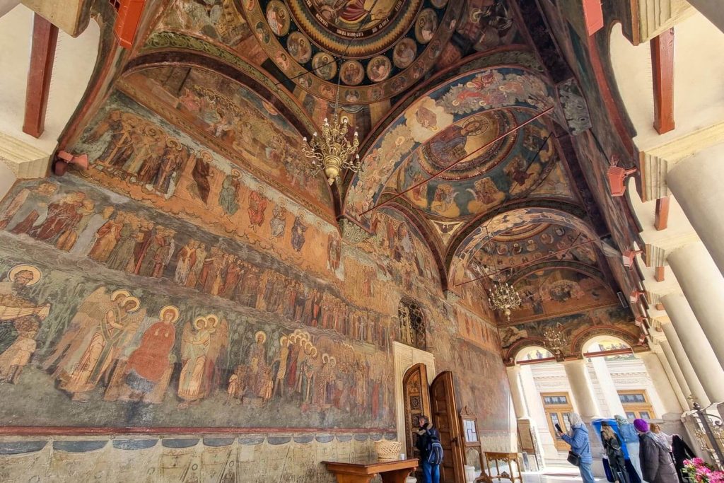Fresco paintings on the porch of the Patriarchal Cathedral