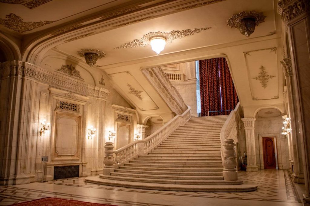 palace of the parliament 30 1024x683