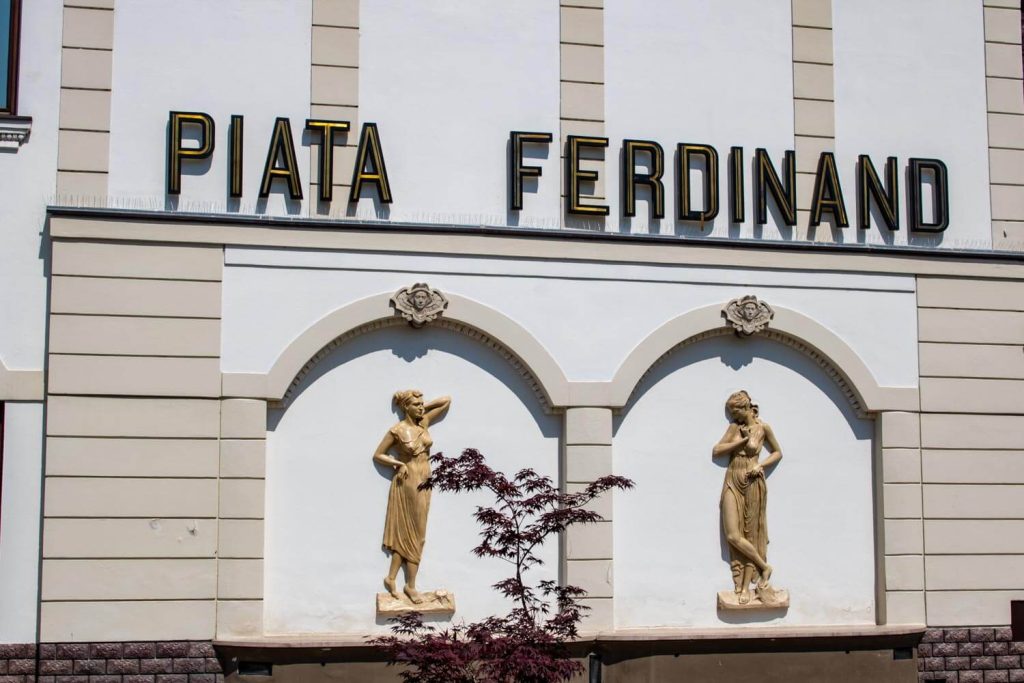 King Ferdinand I Square