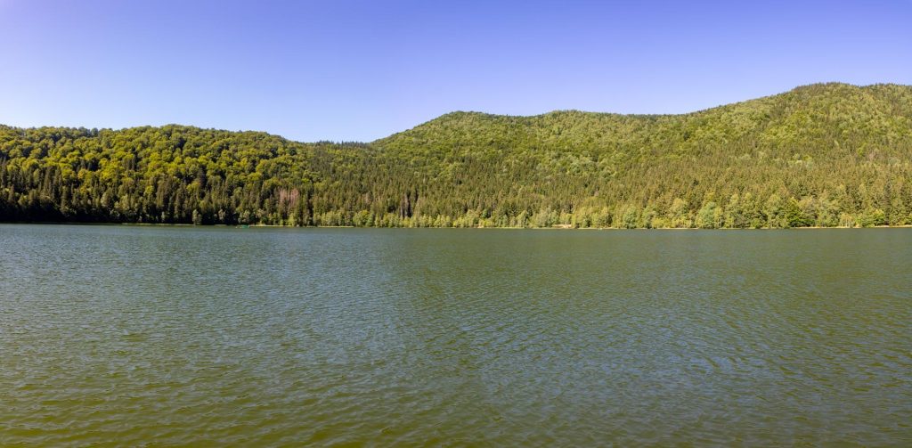 Lake Saint Ann