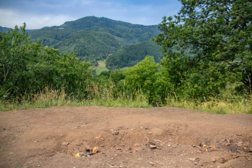 Living Fires Of Lopătari