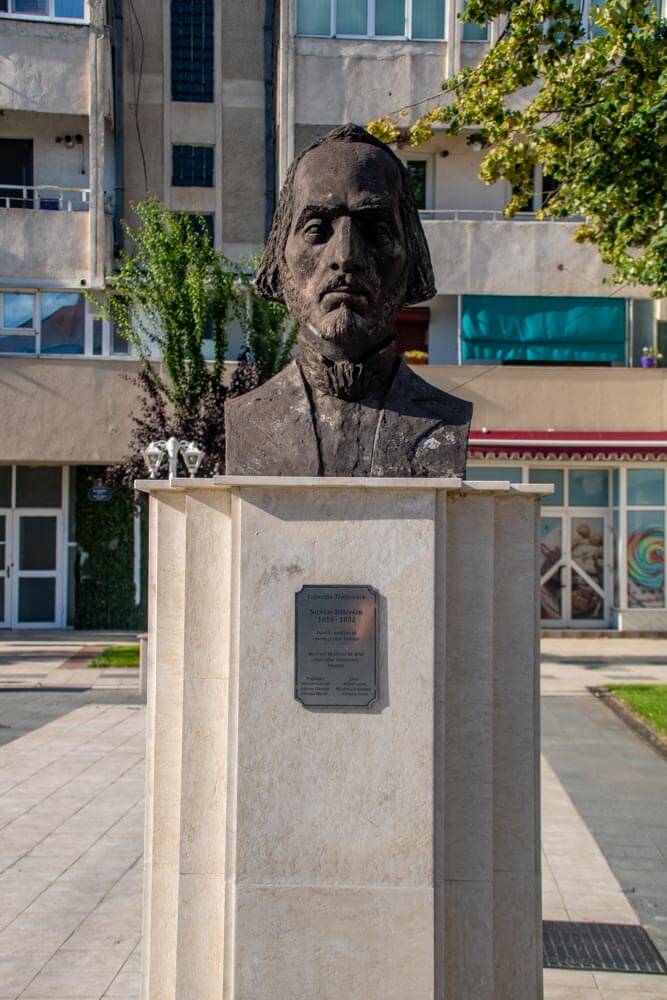 Statue of Nicolae Bălcescu Statue of Nicolae Bălcescu