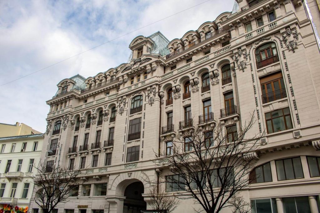 Victoria Passage