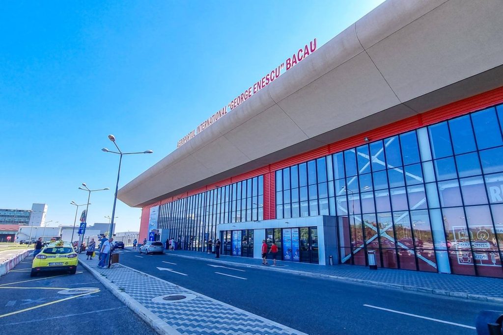 bacau airport 2 1024x683