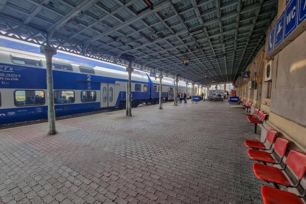 bucharest east train station 4 1024x683