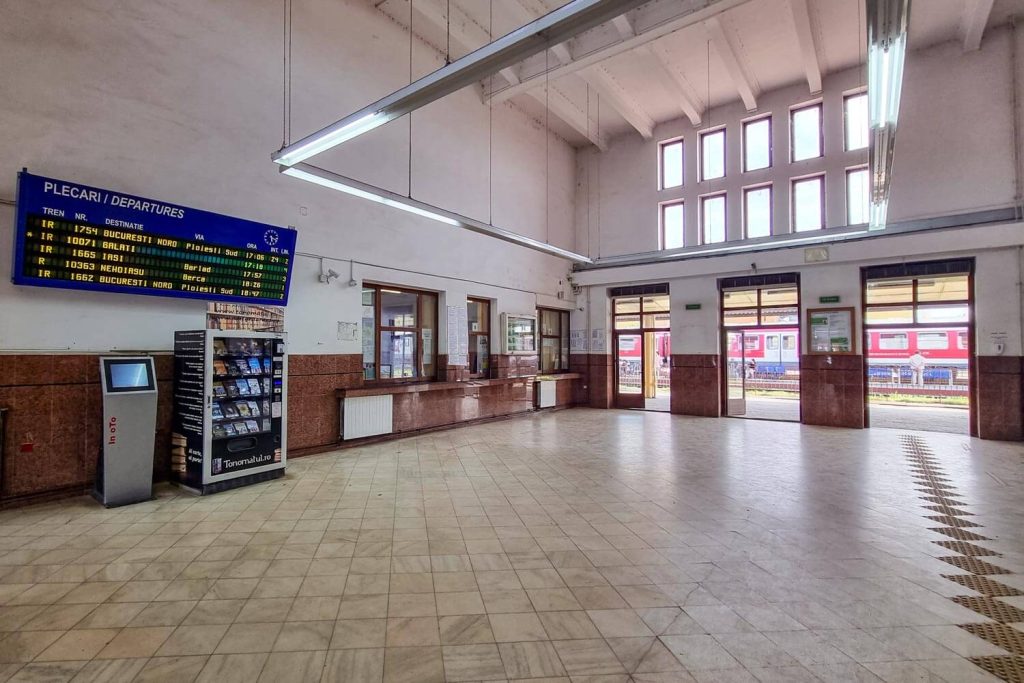 buzau train station 7 1024x683
