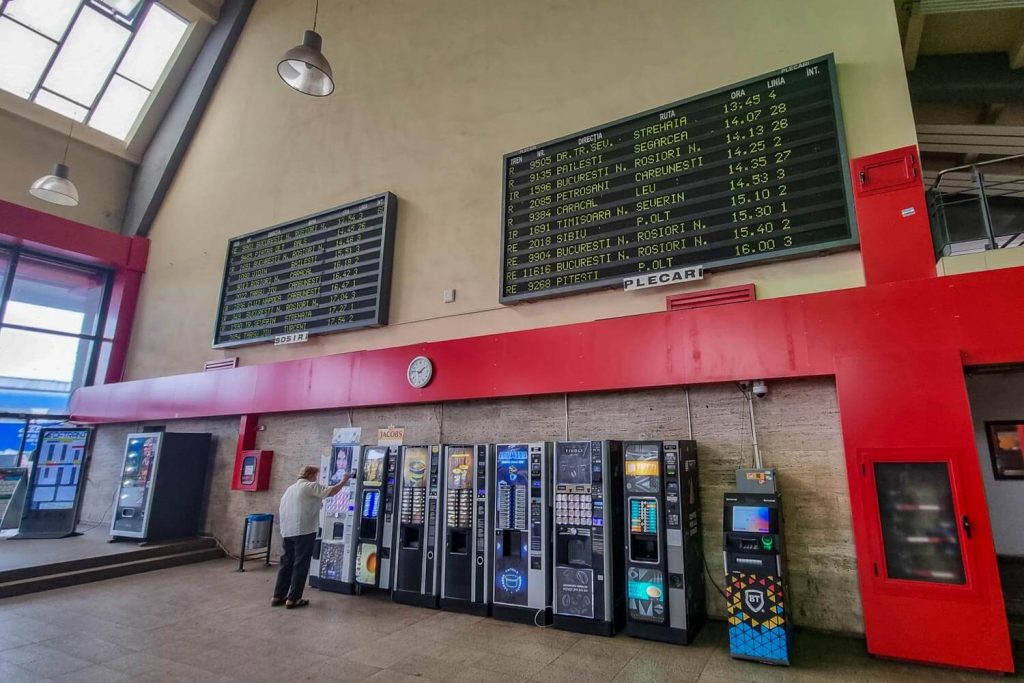 craiova train station 6 1024x683