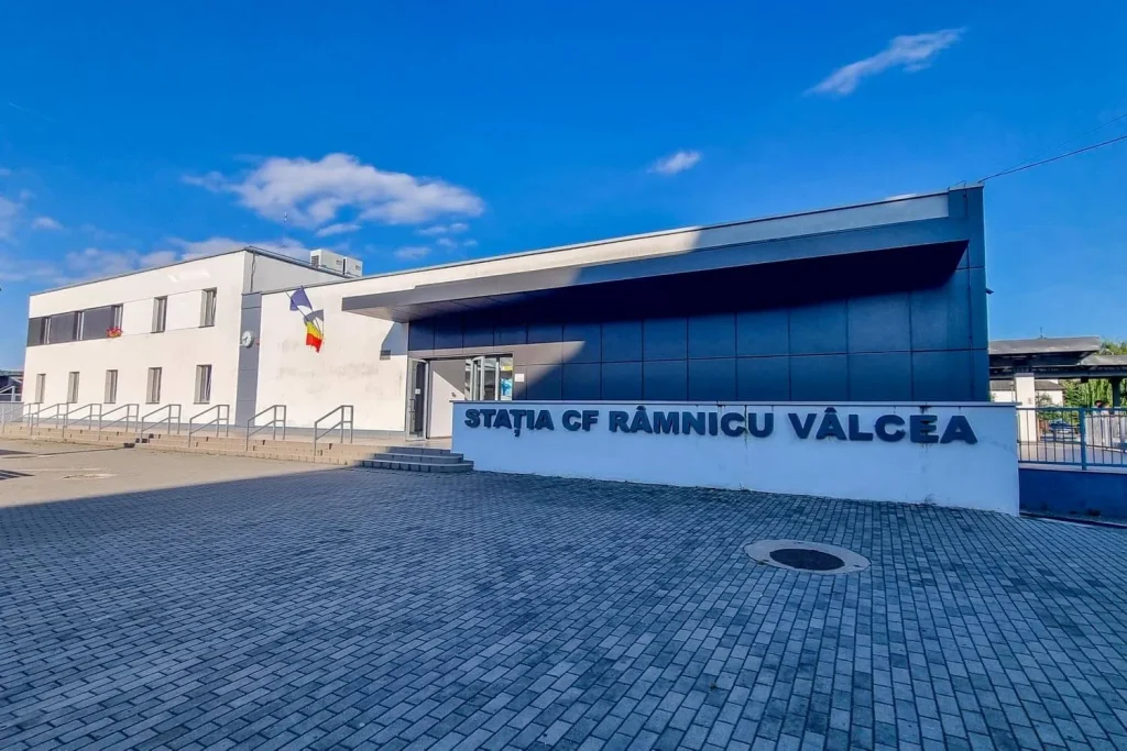 ramnicu valcea train station 4 1024x683