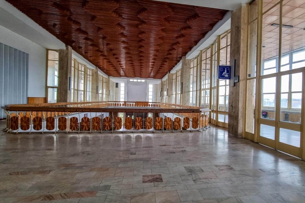 targu jiu train station 9 1024x683