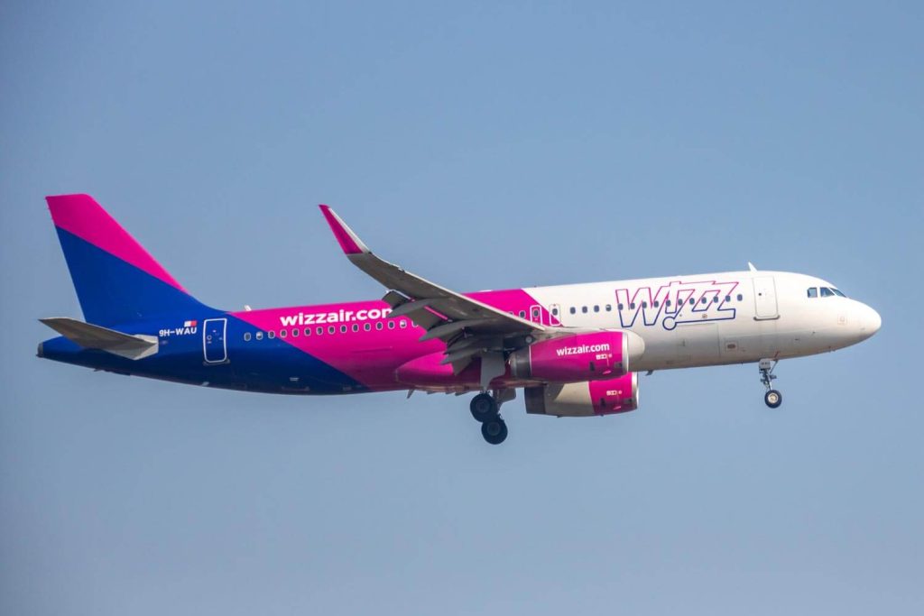 wizz air plane 1 1024x683