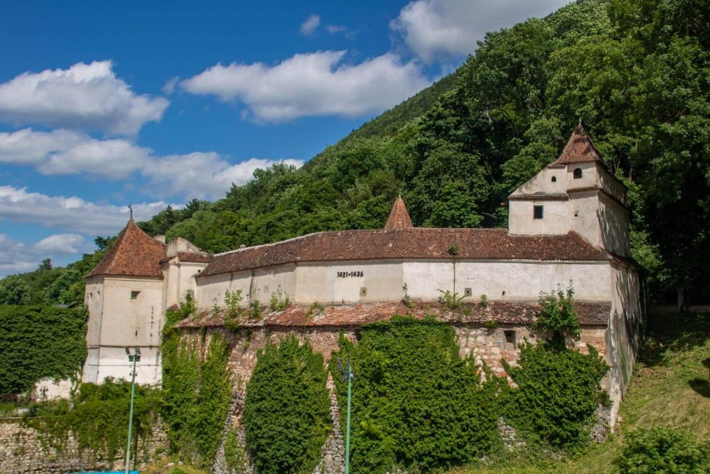bastionul tesatorilor brasov 1 1024x683