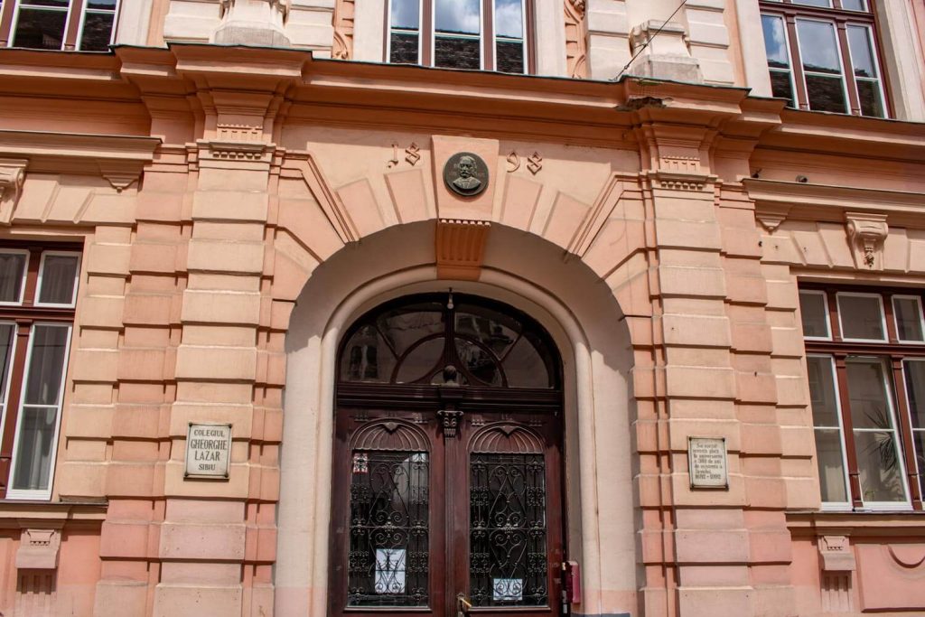Gheorghe Lazăr National College