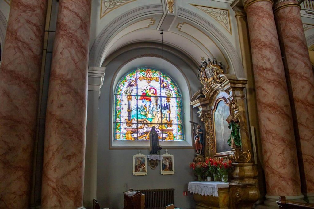 Holy Trinity Roman Catholic Church Holy Trinity Roman Catholic Church