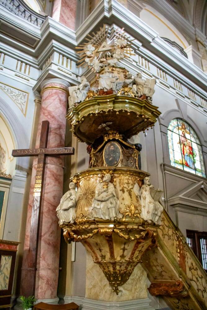 Holy Trinity Roman Catholic Church Holy Trinity Roman Catholic Church