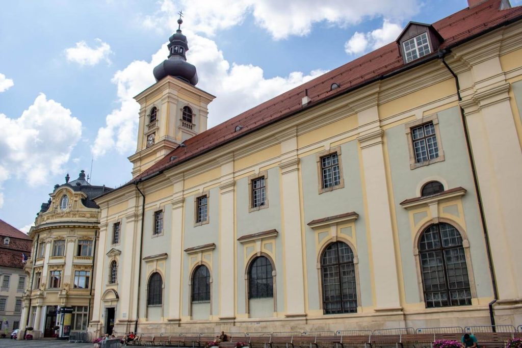 Holy Trinity Roman Catholic Church Holy Trinity Roman Catholic Church