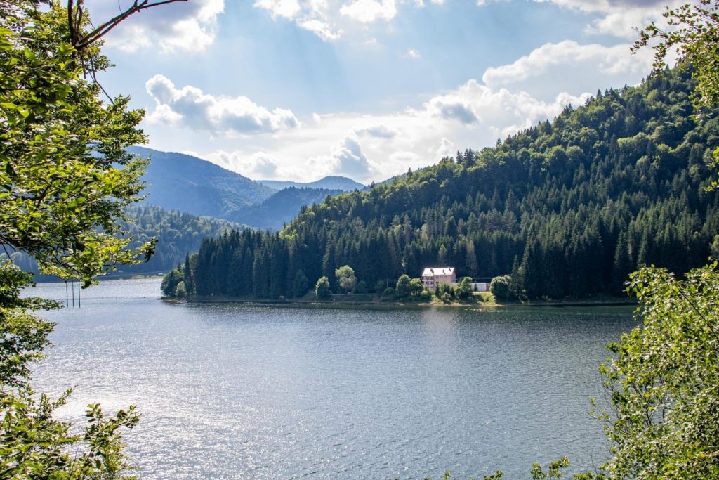 Lake Vidraru