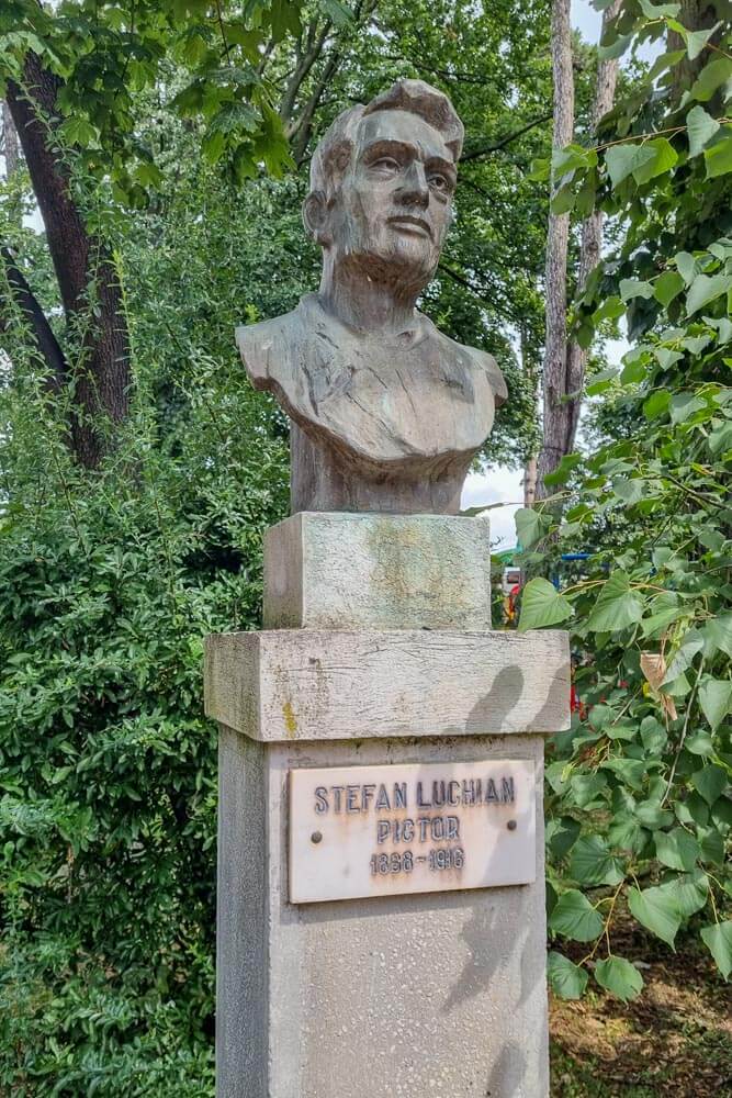 Buste of Ștefan Luchian Buste of Ștefan Luchian