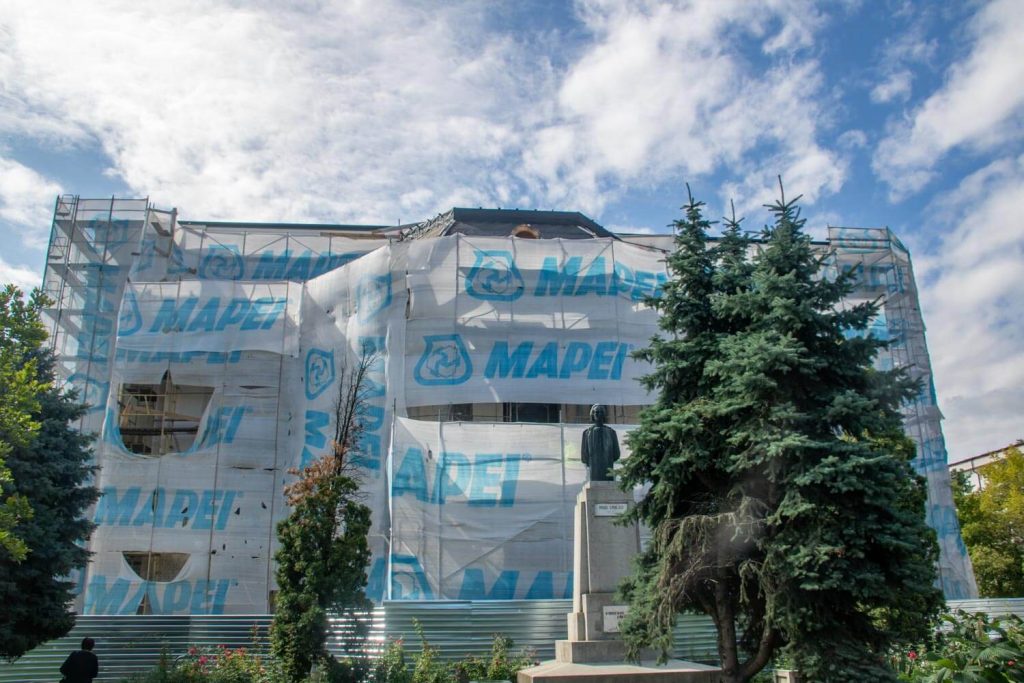 Mihai Eminescu Theater during renovation
