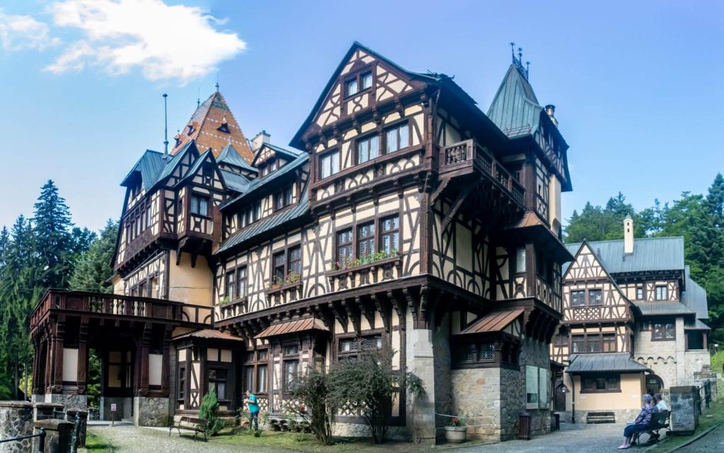 Pelișor Castle