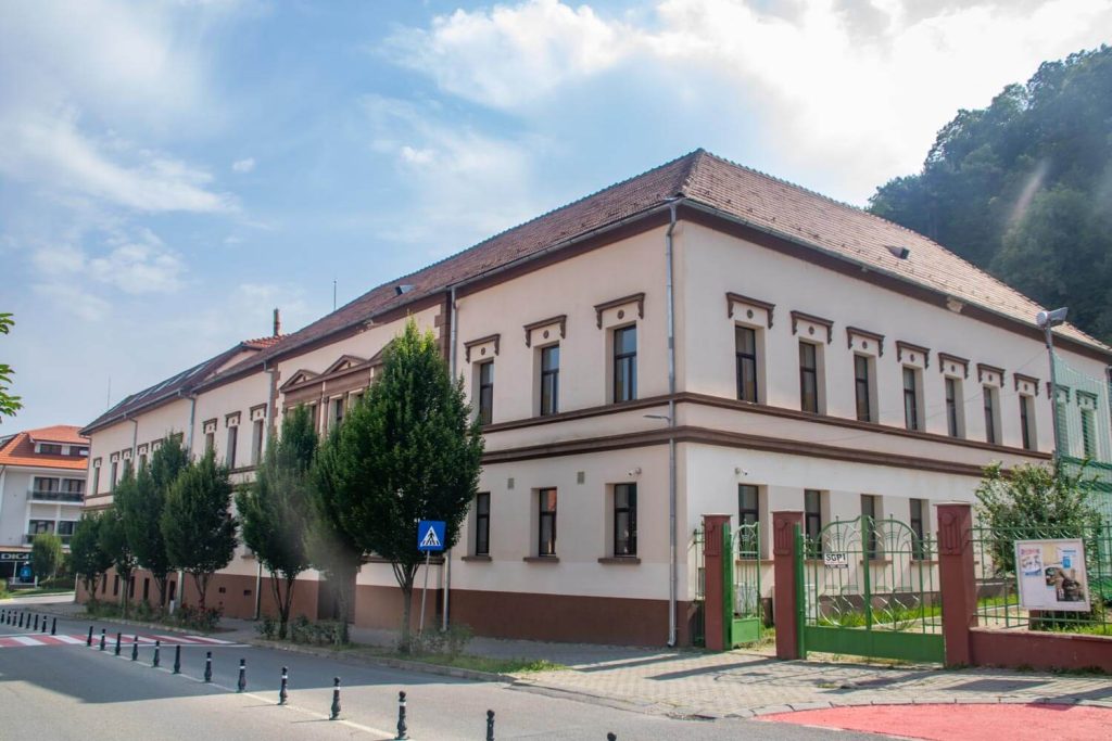 Peter Thal School Râșnov