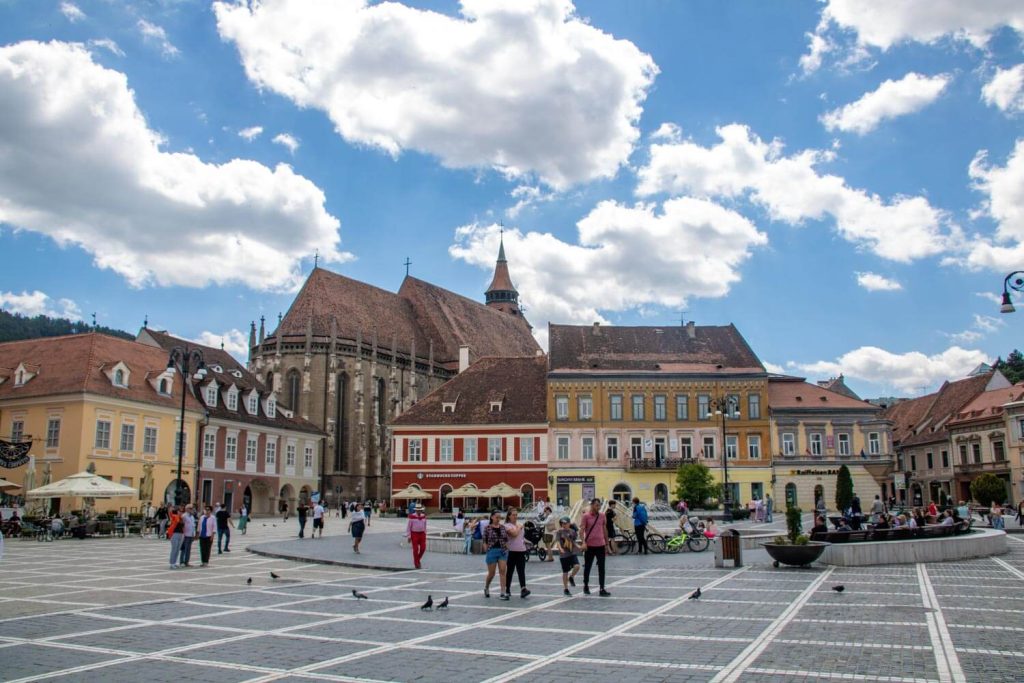 piata sfatului brasov 3 1024x683