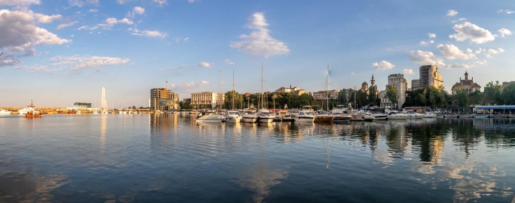 Tomis Port
