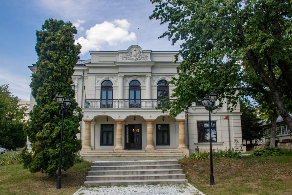 Vasile Pogor Museum - Junimii House Vasile Pogor Museum - Junimii House