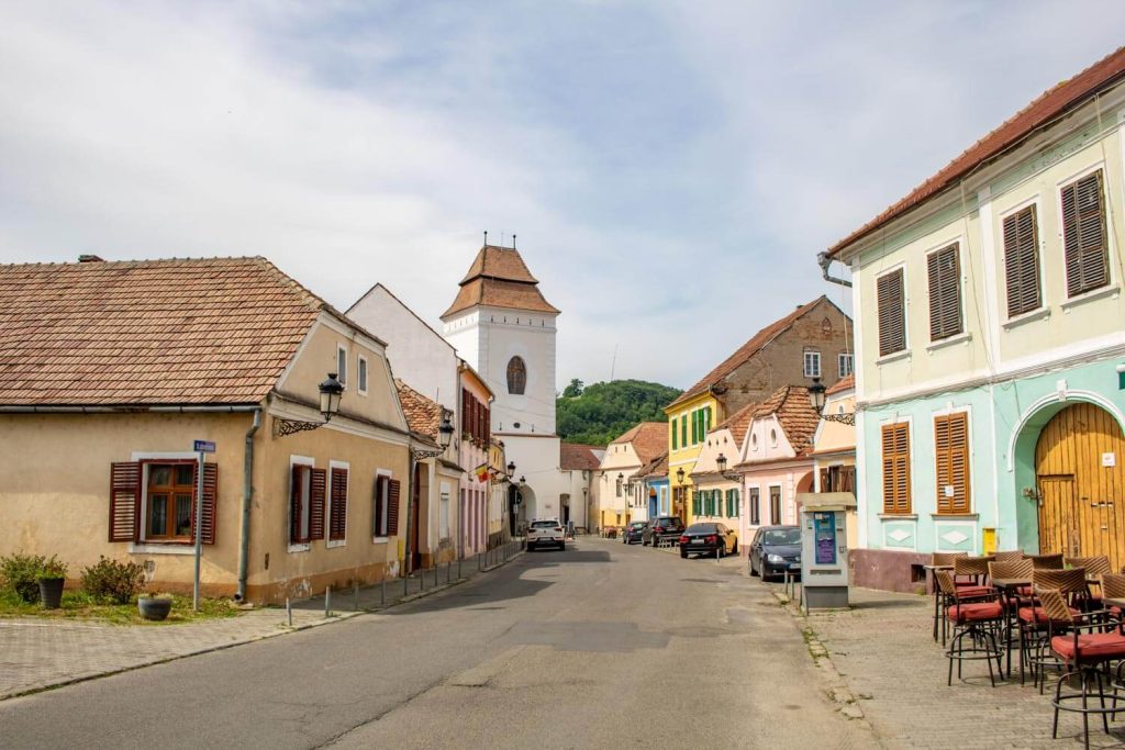 cobblestone street tower 1 1 1024x683