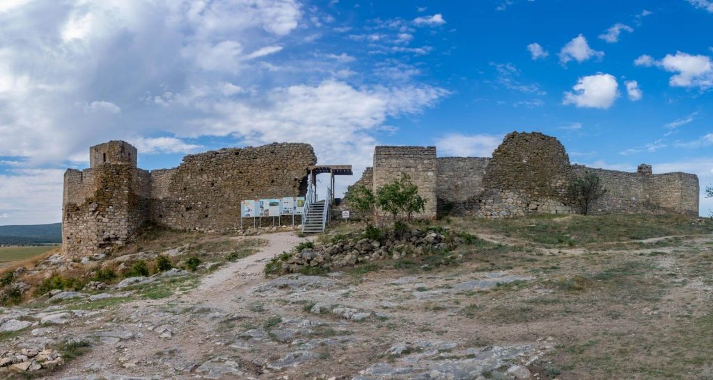 enisala fortress 18 1024x547