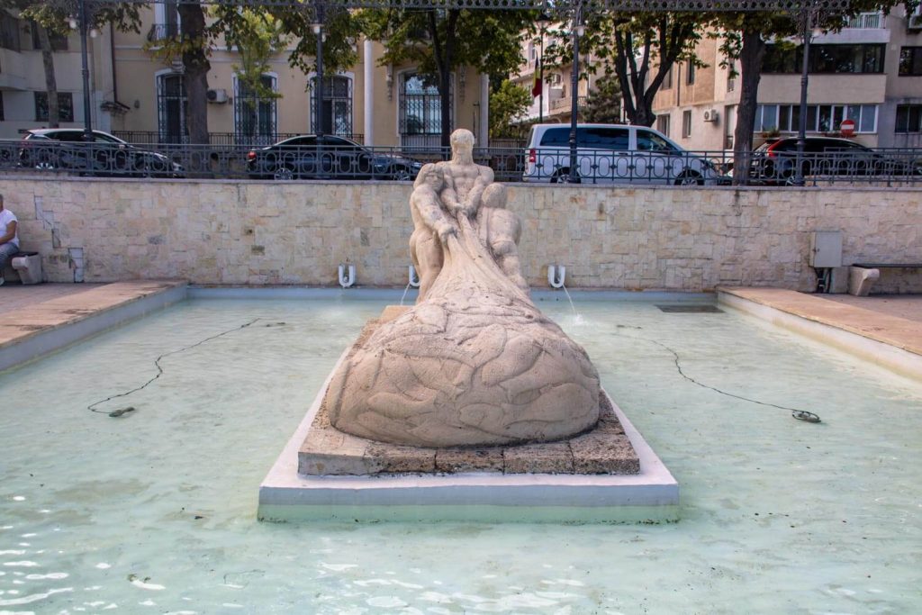 Fishermen Statue