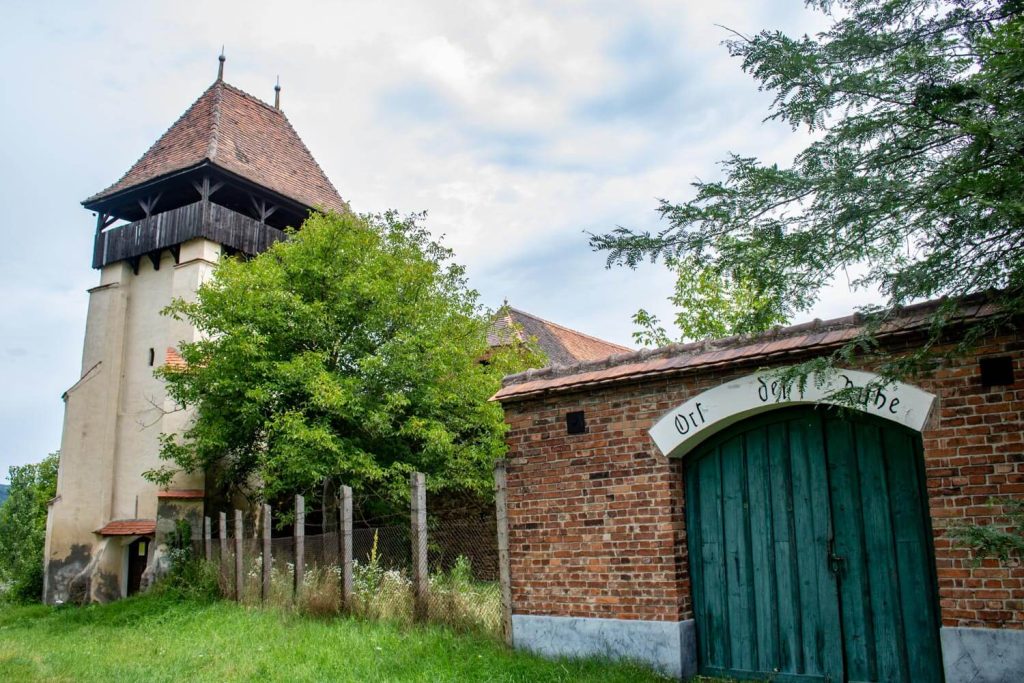 Fortified Church of Țapu