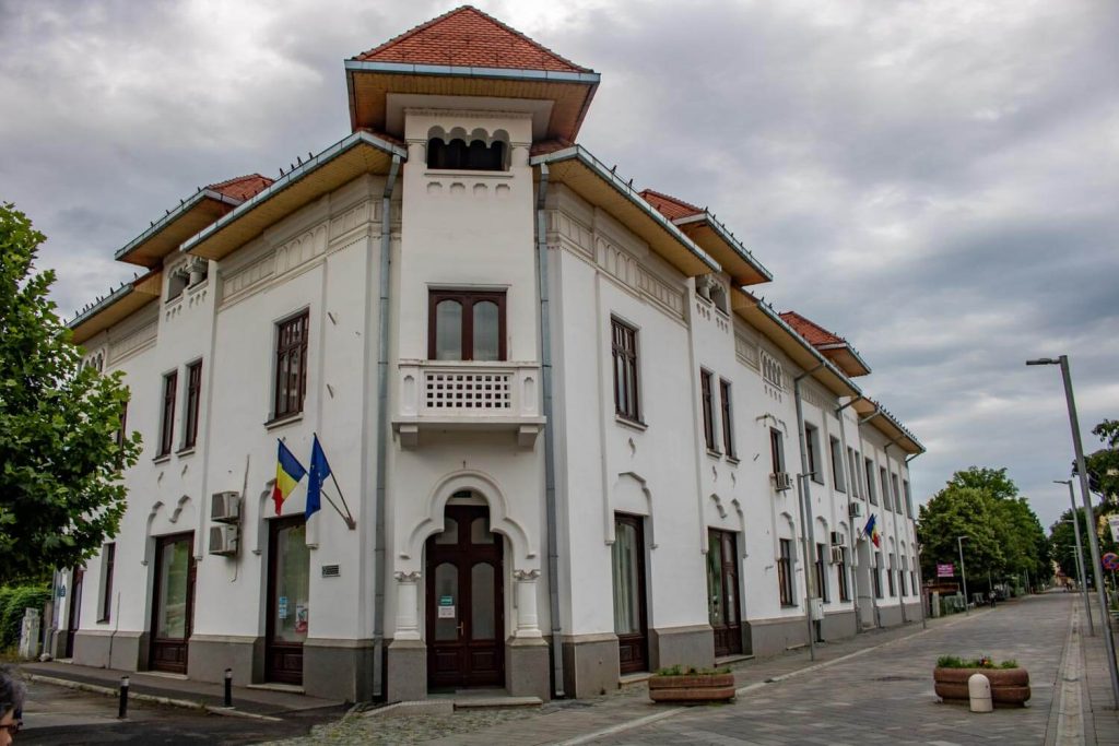 Gorj County Library Christian Tell Gorj County Library Christian Tell