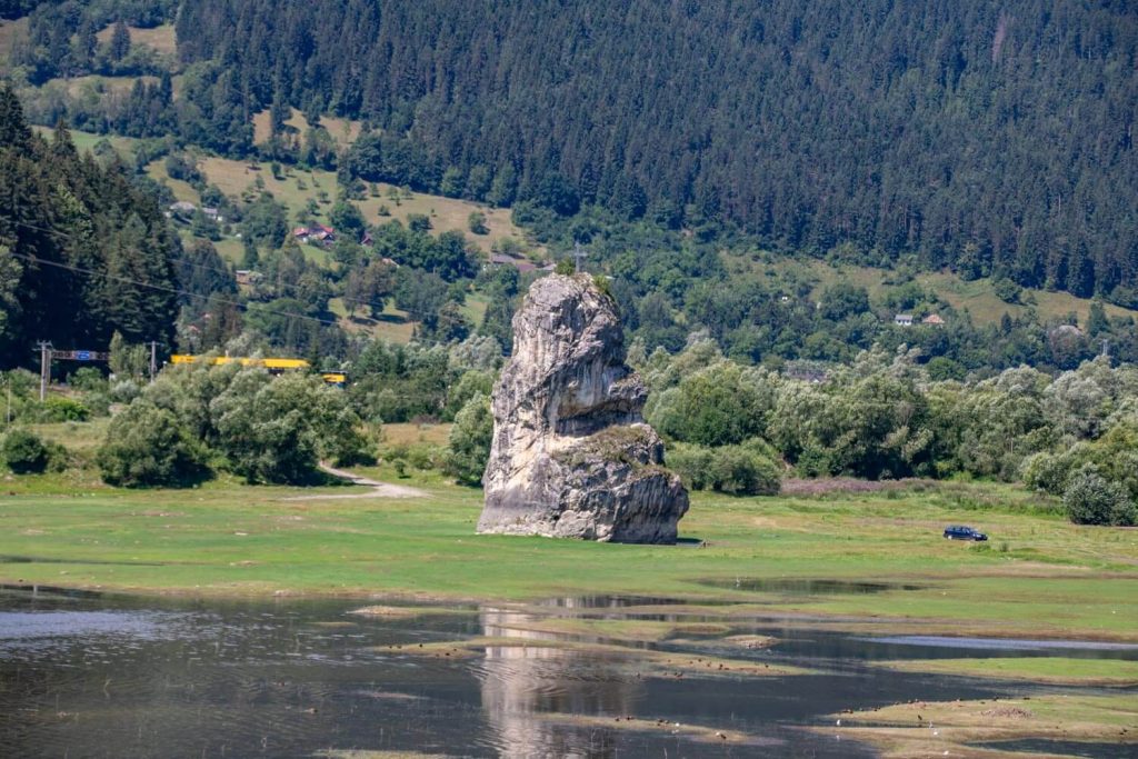 Piatra Teiului Rock