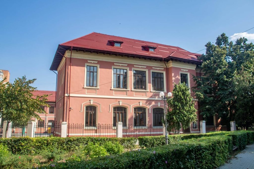 National College Ion Maiorescu