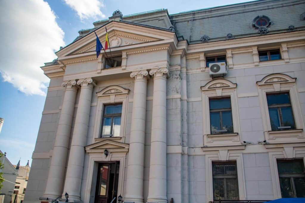 Vasile Alecsandri National Theater