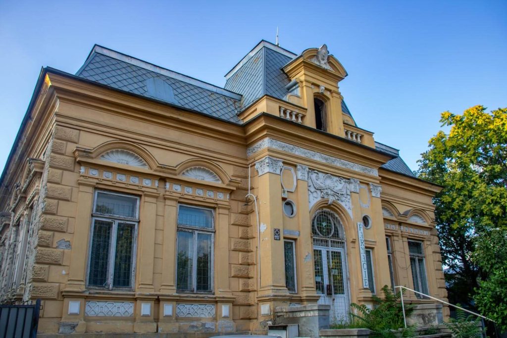 Cristoff Garabet (Tănăsescu) House