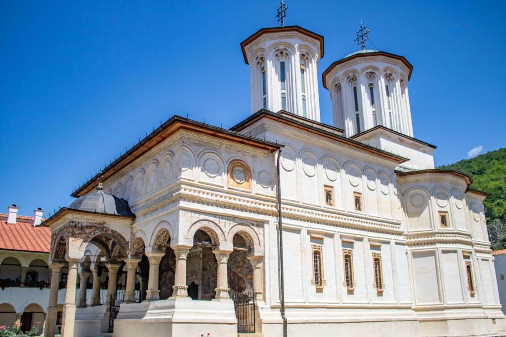 horezu monastery 10 1024x683