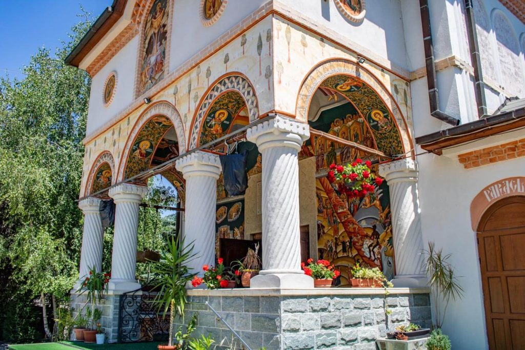 Troianu Hermitage