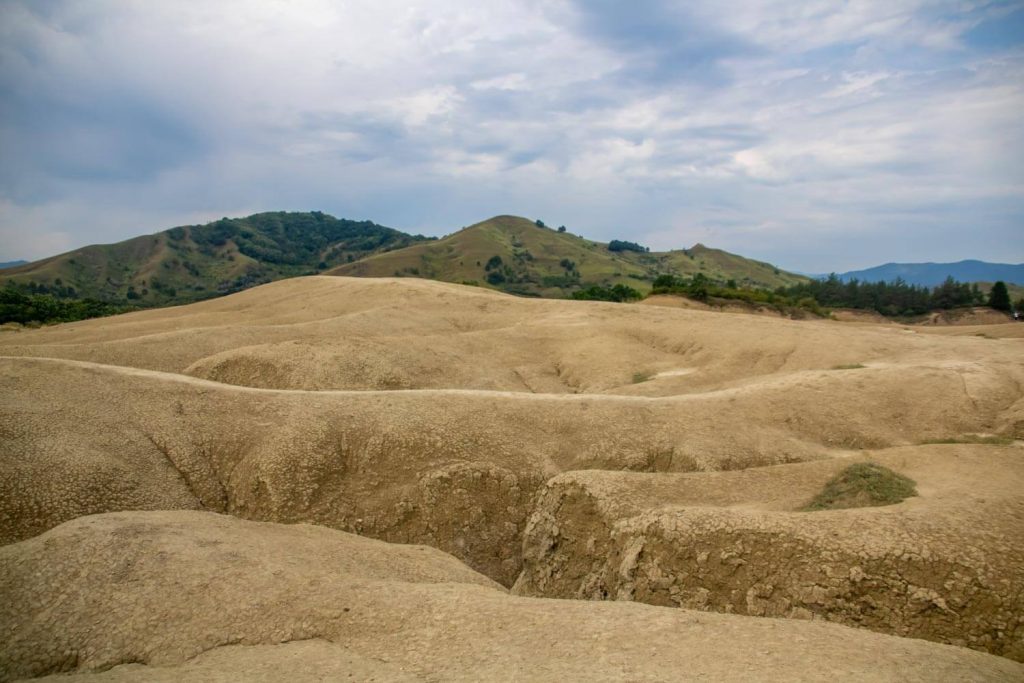 berca mud volcanoes paclele mari 24 1024x683