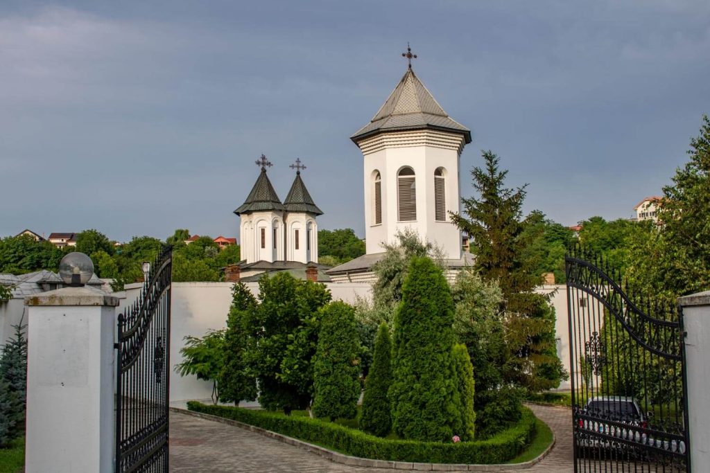 clocociov monastery slatina 1 1024x683