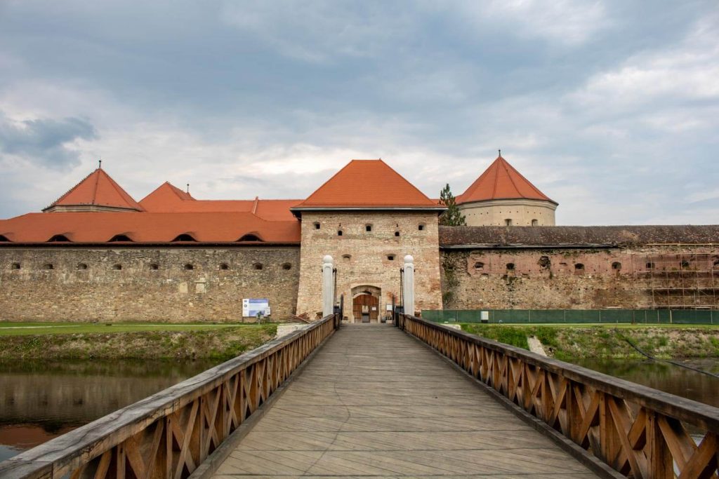 fagaras fortress 2 1024x683
