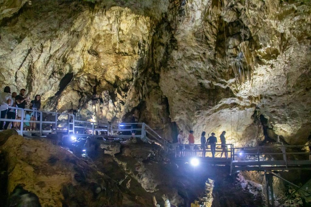fortress valley cave rasnov 6 1024x683